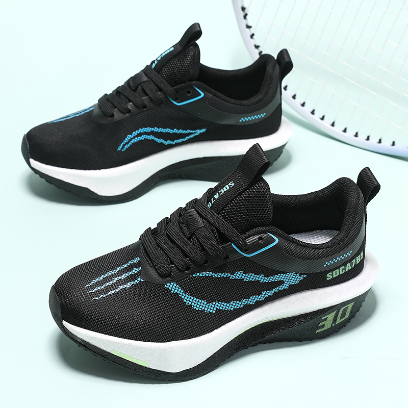 Mesh Sports Running Shoes Casu - Outdoor Sport Flooring avis et prix