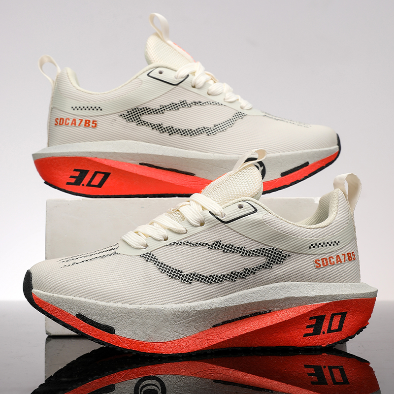 Mesh Sports Running Shoes Casu - Outdoor Sport Flooring avis et prix