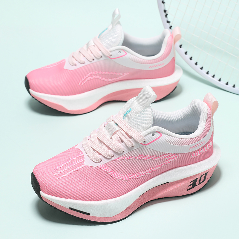 Mesh Sports Running Shoes Casu - Outdoor Sport Flooring avis et prix