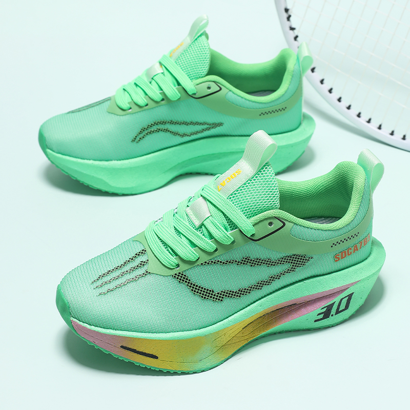 Mesh Sports Running Shoes Casu - Outdoor Sport Flooring avis et prix