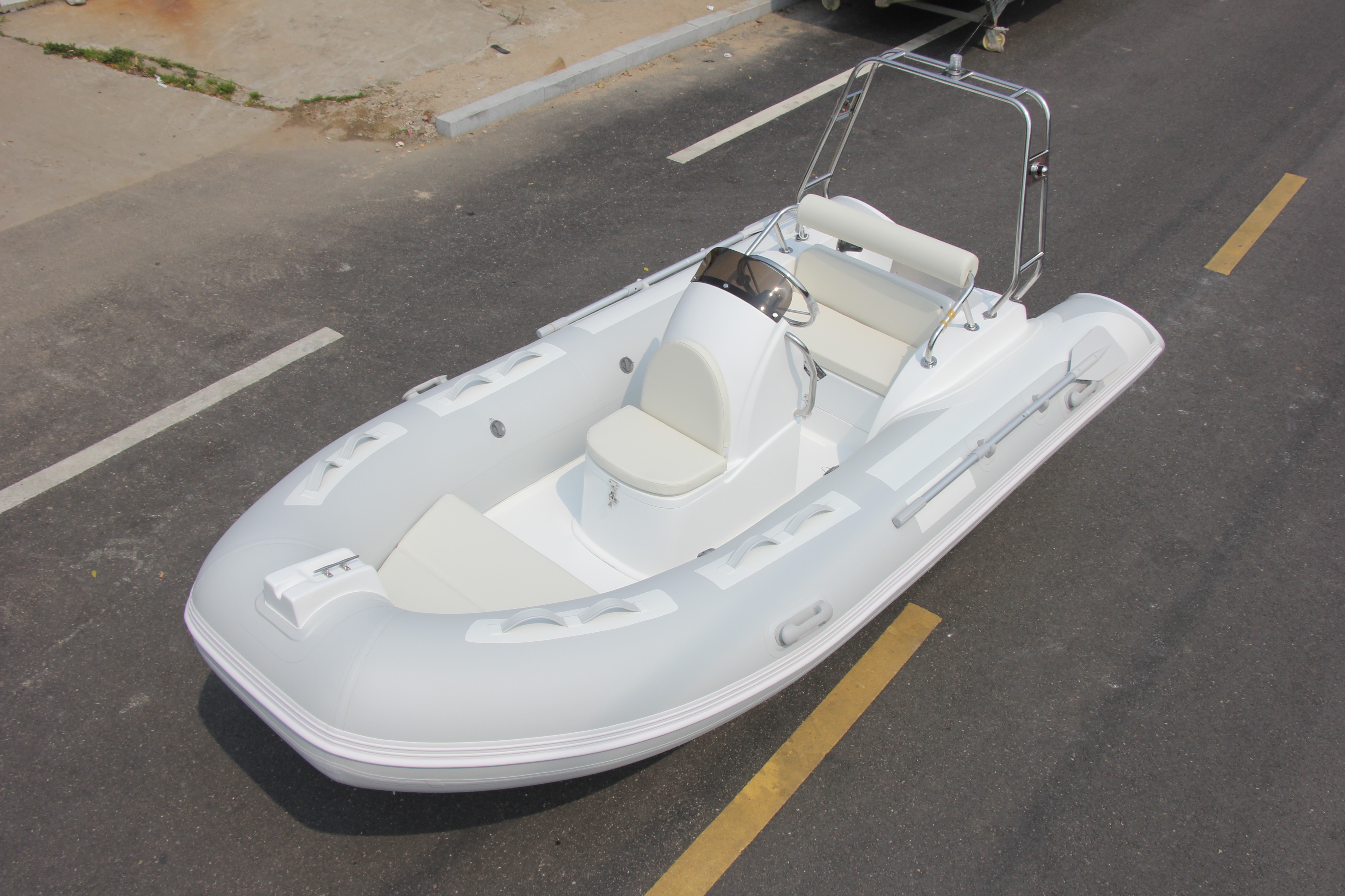 RIB Inflatable Boat Luxury Fib - Outdoor Sport Flooring avis et prix